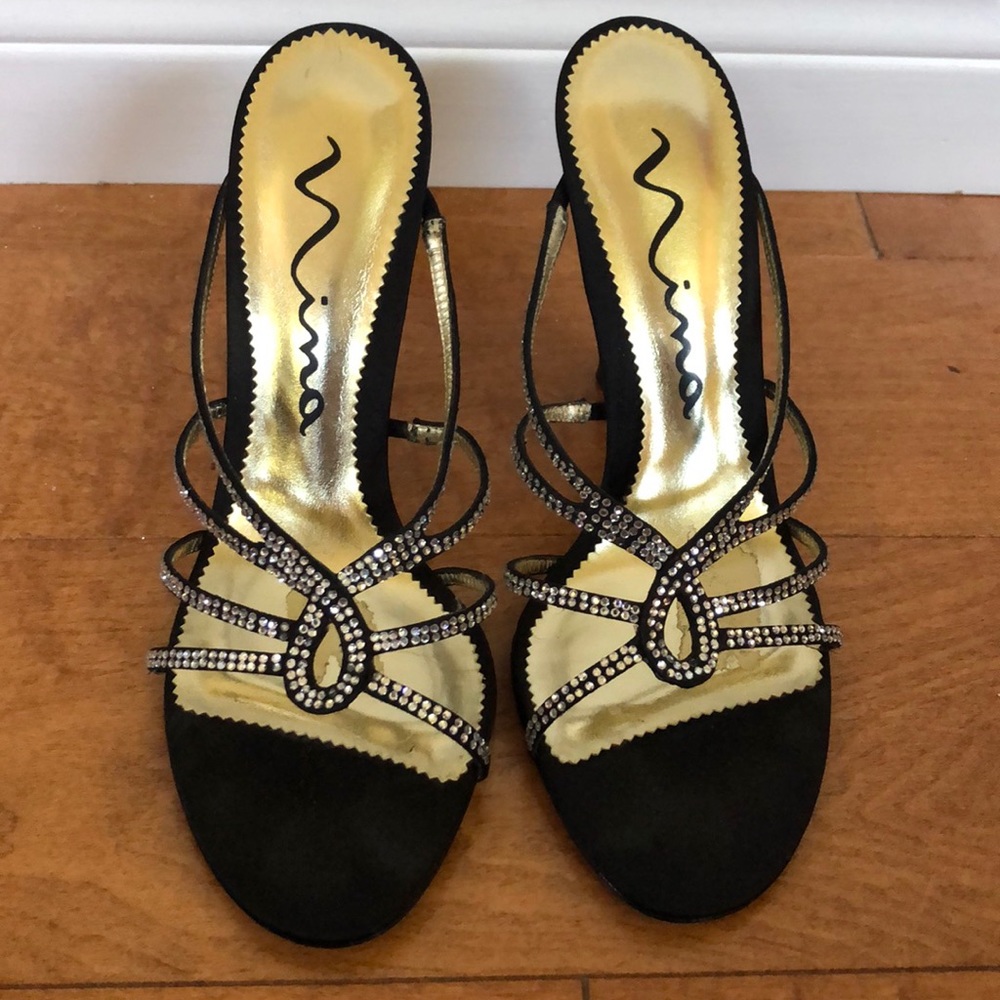 Nina black with metallic heels size 7